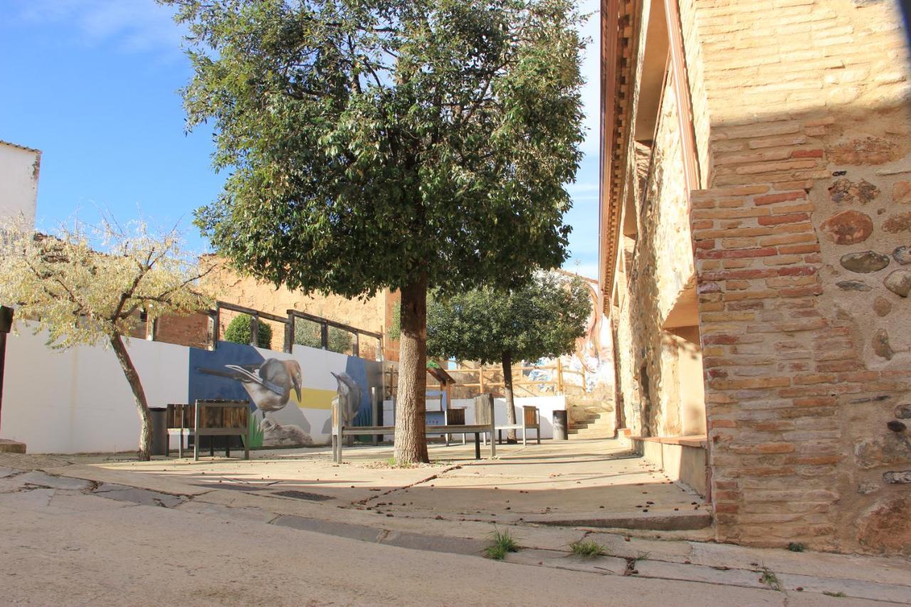 Casa Rural Hospital De Las Palabras Torrelles Exterior photo