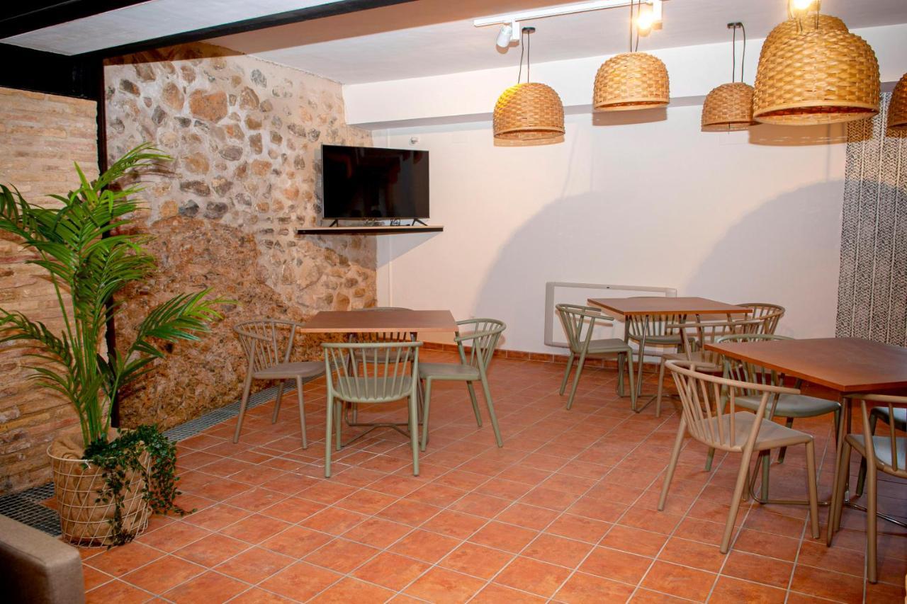 Casa Rural Hospital De Las Palabras Torrelles Exterior photo